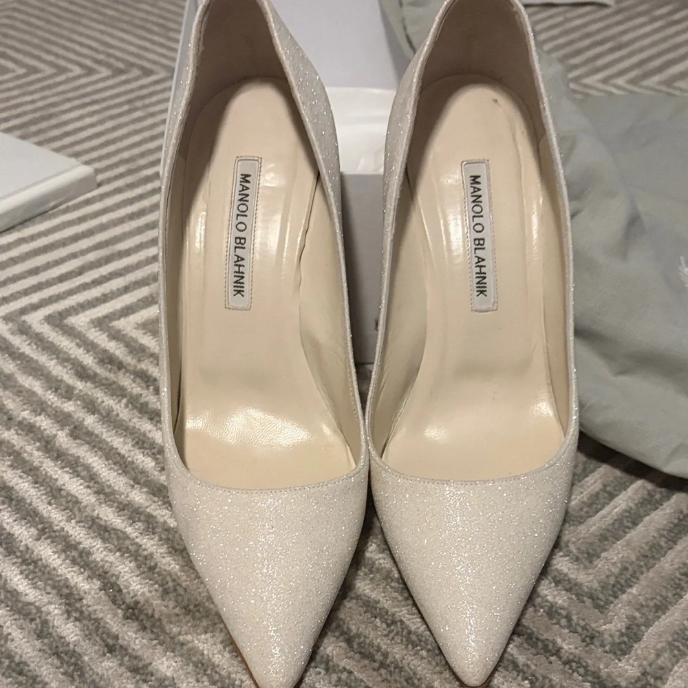 Manolo Blahnik Sparkling Ivory Pointed-Toe Pumps